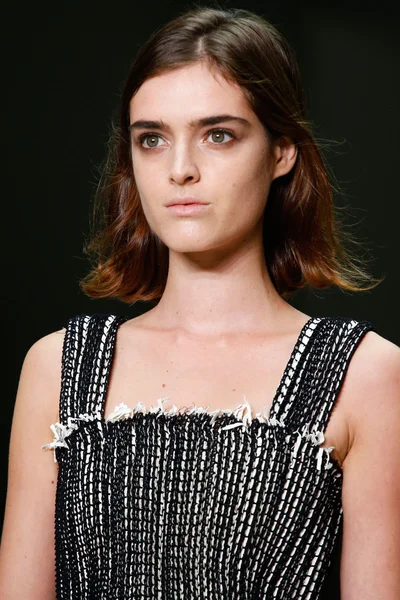 Look 34